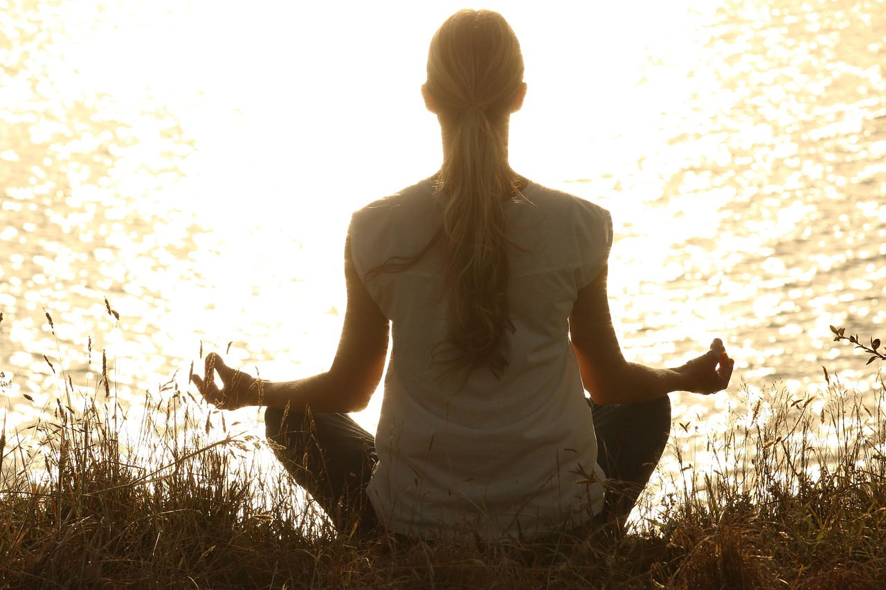 meditate, woman, yoga, zen, meditating, relax, relaxing, wellness, yoga pose, nature, meditation, peaceful, silhouette, sunset, tranquil, calm